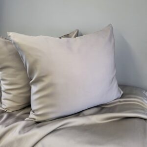 Tencel satiinist padjapüür "Light Cocoa"